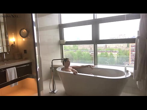 ❤️ Sayang yang luar biasa dengan penuh semangat menyentak vaginanya di kamar mandi ❌ Video seks di id.gaypornforyou.ru